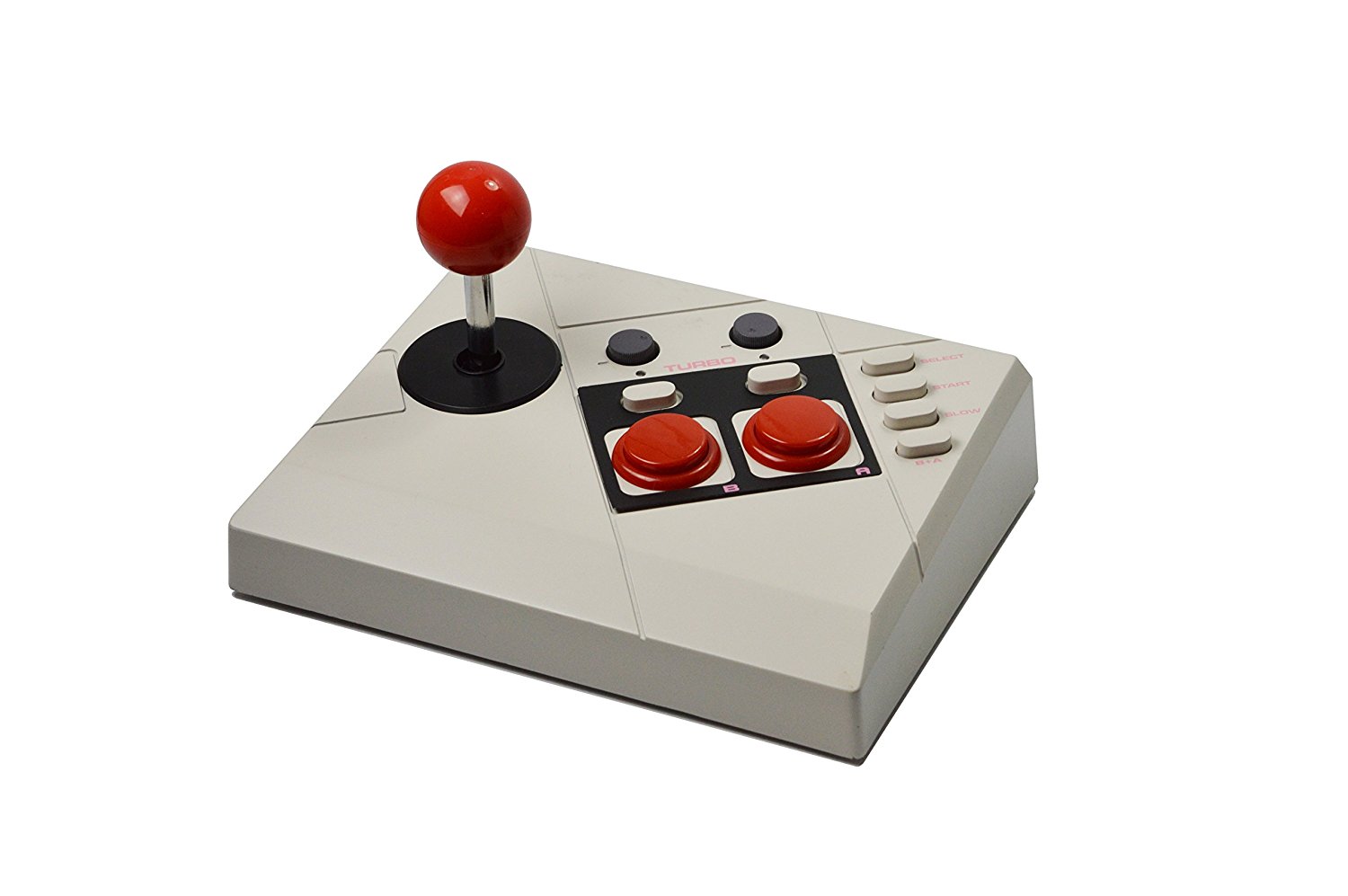 Nintendo Classic Mini Nes : un joystick arcade et une manette par le fabricant Steelplay