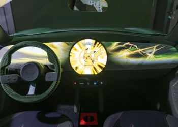 MINI collabore avec Pokémon pour présenter la MINI Concept Aceman incluant le Mode Pokémon à la gamescom 2022