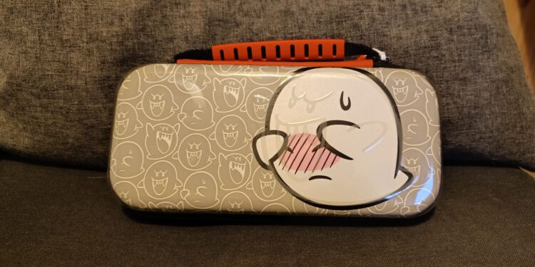 Retour sur la manette PDP Rematch Glow Boo et de l’étui de voyage PDP Boo Plus Glow