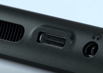 Nintendo Switch 2 : la prise USB-C supérieure ne permet pas de sortie vidéo